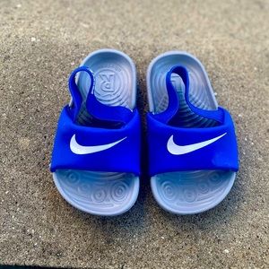 NIKE BABY SLIDES WITH BACK STRAP